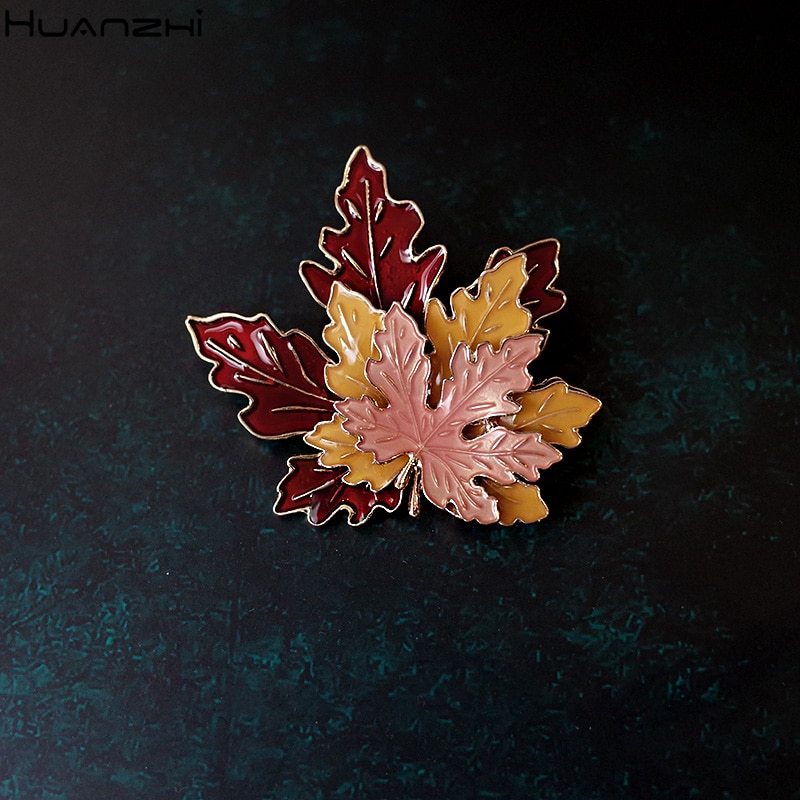 Huanzhi Emaille Maple Leaf Vorm Overdreven Vintage Metalen Broche Jas Accessoires Kleurrijke Sieraden Voor Vrouwen
