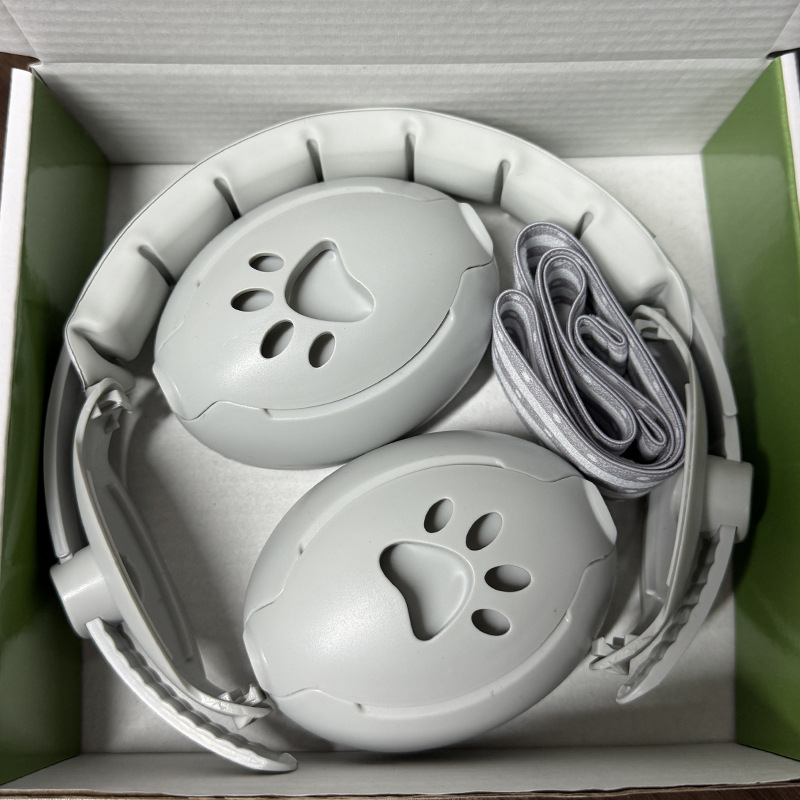 Dog Ear Muffs for Hearing Protection Noise Cancelling Headphones Calming Earmuffs for Thunder Firework Hunting Cars Noise: WHITE