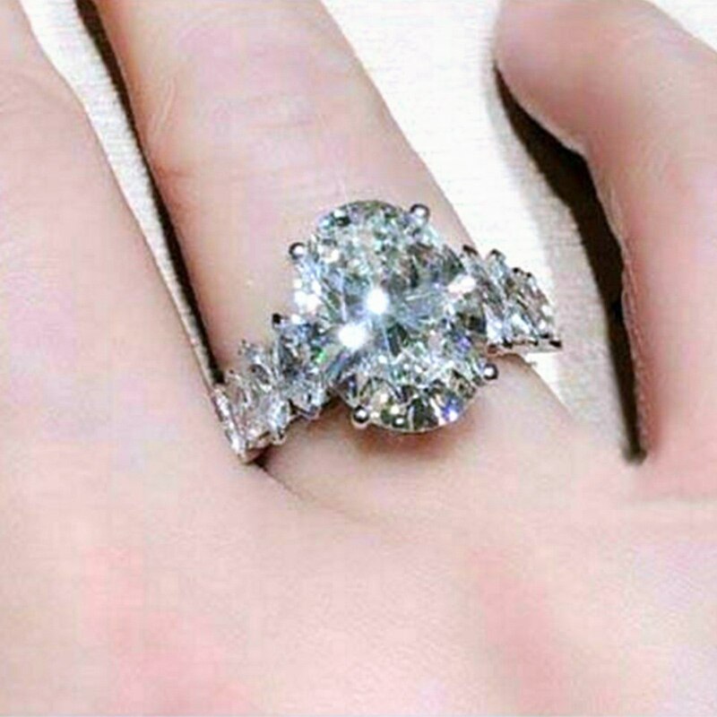 Huitan magnifiques femmes bandes de mariage anneau grande pierre de Zircon ovale autour de 8 pierres Marquise bague de mariée bijoux de