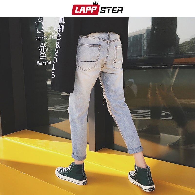 Lappster skinny jeans herr slitna hål streetwear herr distressed jeans slim fit manliga blå jeansbyxor