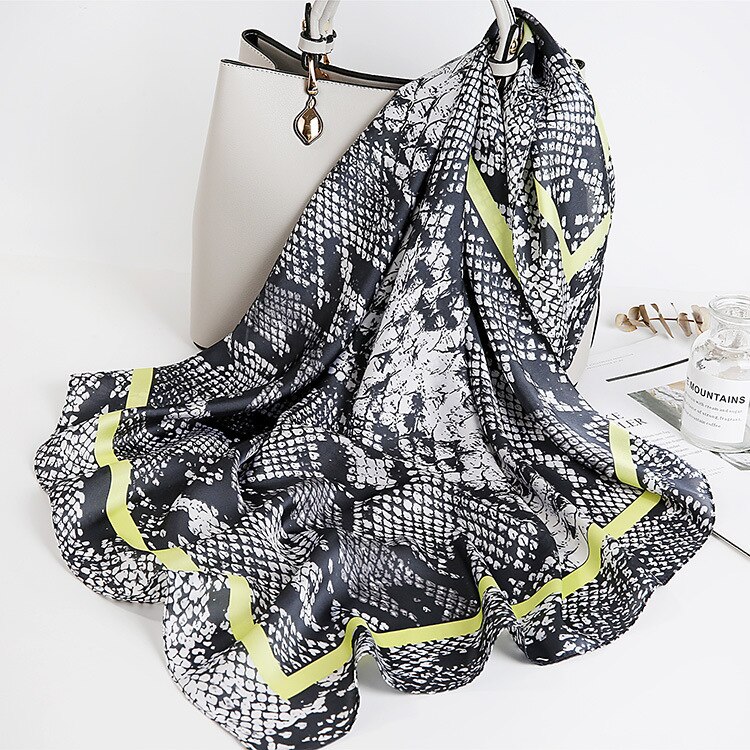 Hovedtørklæde damemærke luksus plaid print tørklæde hals silketørklæder 70cm firkantede sjaler og wrpas hår tørklæder bandana: B080-6