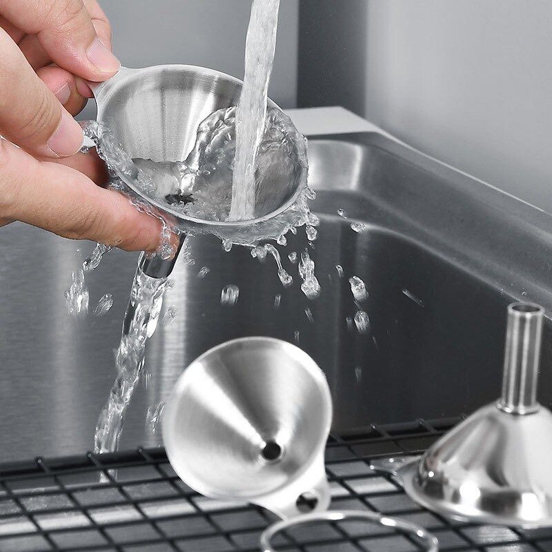Juego de embudo pequeño de acero inoxidable 3 piezas Transferencia de aceites esenciales líquido filtro embudo para herramientas de cocina del hogar