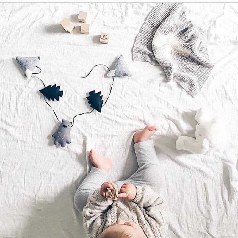 3 Styles Kids Room Decoration Hanging Wall Decor Felt Fabric Cloud Garland String Party Banner Bed Mat Baby Bunting Ornaments