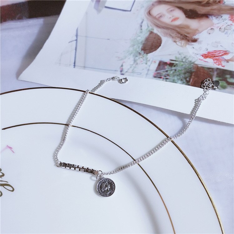 Trendy Het Hoofd Van Koningin Hanger Anklebracelet Echt 925 Sterling Zilveren Vrouwen Enkelband