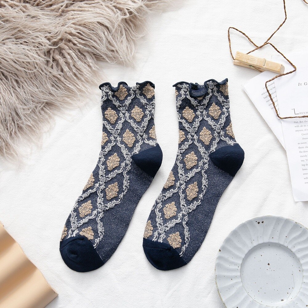 1 Pair Woman Autumn Winter Retro Ethnic Style Cotton Socks Girls Agaric Side Frilly Socks Loose Cotton Socks Warm Foot Socks: navy