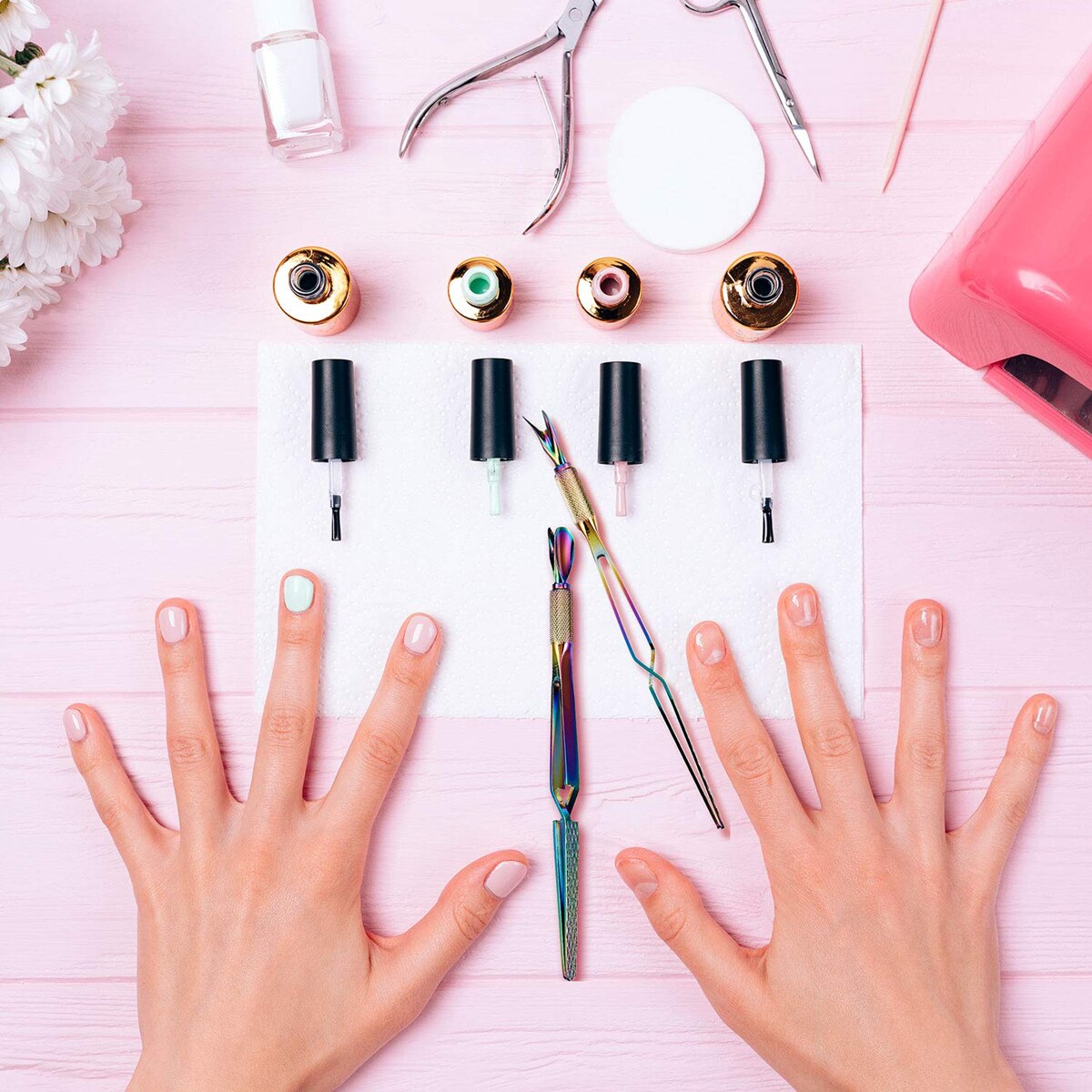 1 PCS Nail Pinching Tools Stainless Steel Nail Art Pincher Pinching Cuticle Pusher Multi-Functional Nail Shaping Tweezers