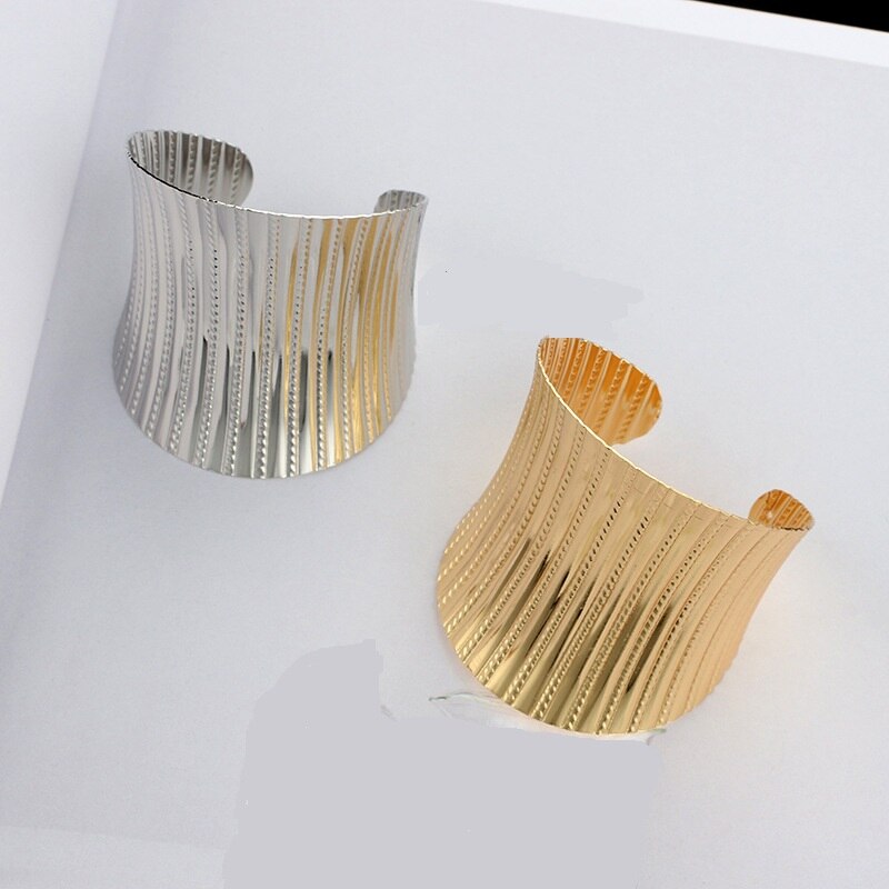 Find Me Vintage Curved Ethnic Big Cuff Bracelet Boho Statement Irregular Punk Bracelets Bangle For Women Jewelry