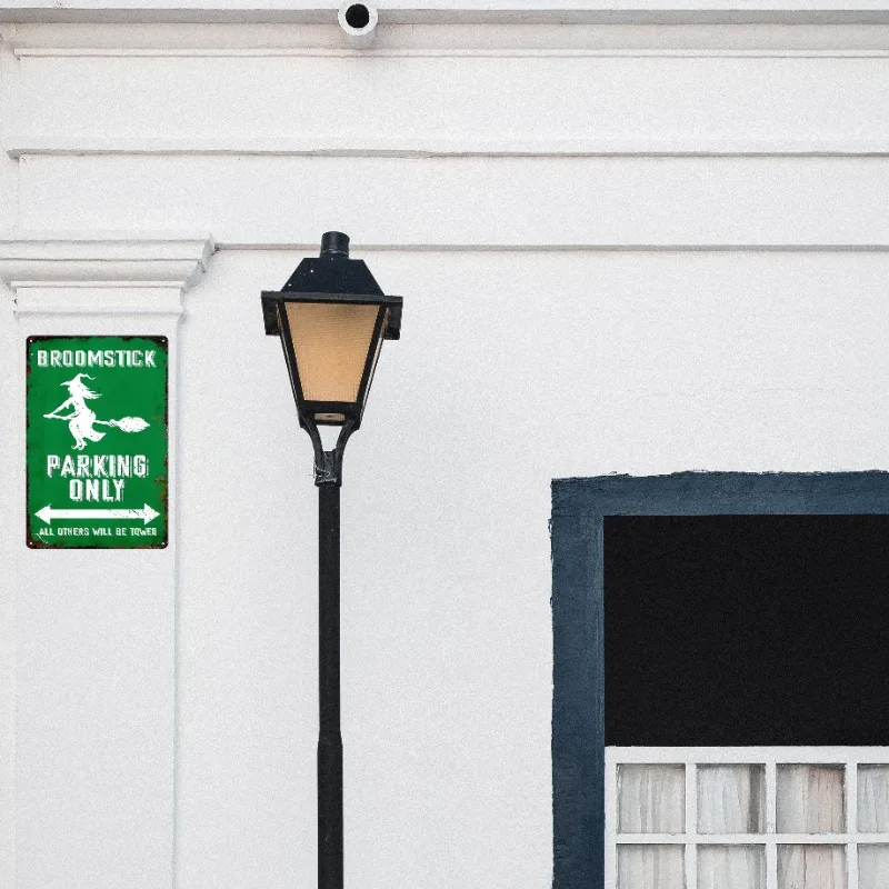 Vintage halloween-skilt kun til parkering, unikt stopskilt, finurlig kost, heksedekoration til køkken, soveværelse, café, bar, stue