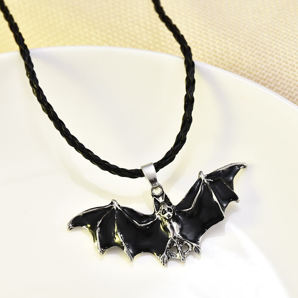 Rope Enamel Bat Pendant Necklace Unisex Gothic Jewelry Halloween