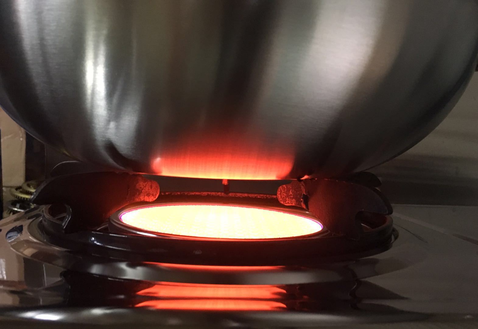 Cuisinière à gaz de pétrole liquéfié de cuisinière à gaz de feu féroce économiseuse d'énergie de ménage cuisinière simple infrarouge d'acier inoxydable de bureau