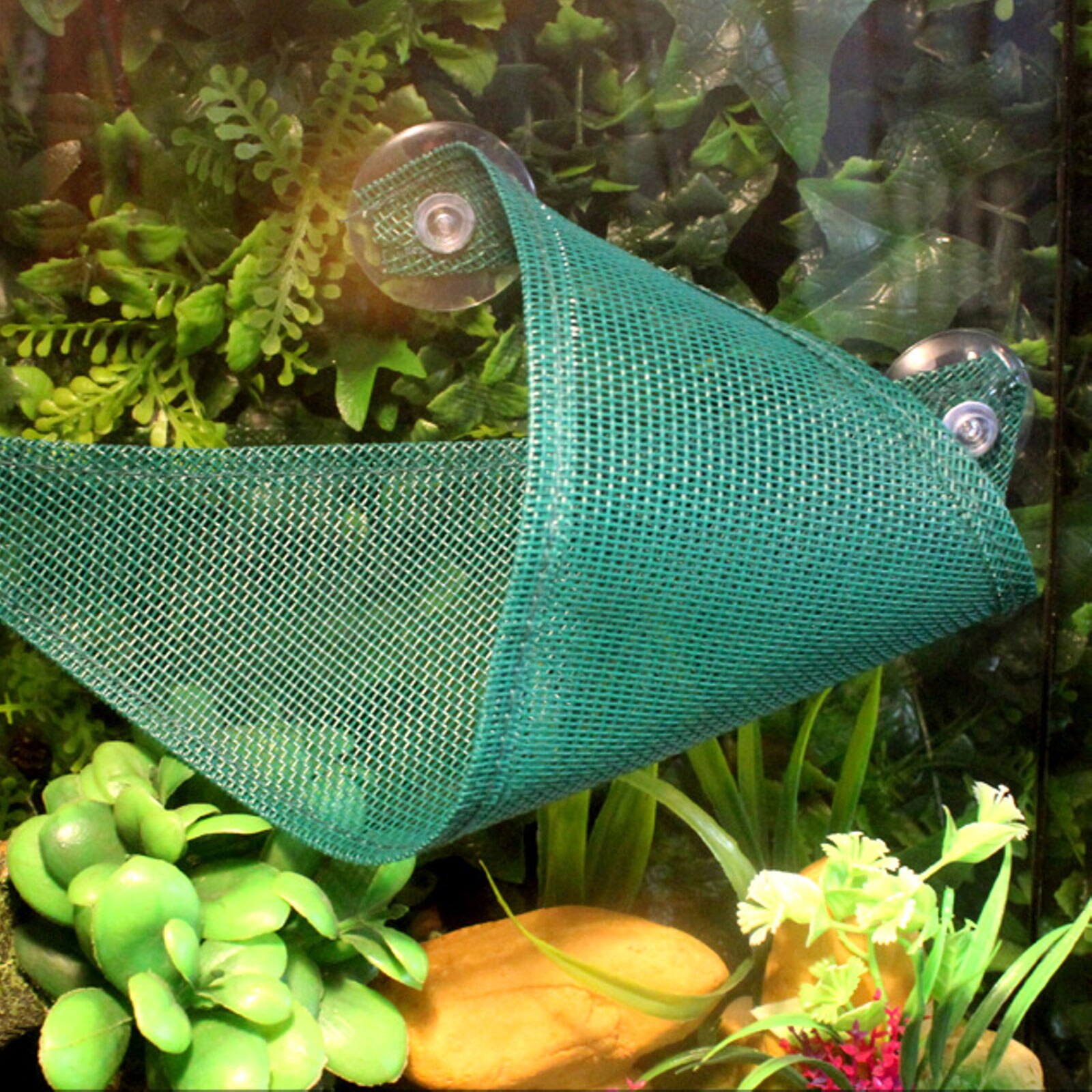 Breathable Mesh Reptile Hammock Triangular Hanging Reptile Hammock Practical Reptile Hanging Bed with Suction Cup Lizard Gecko
