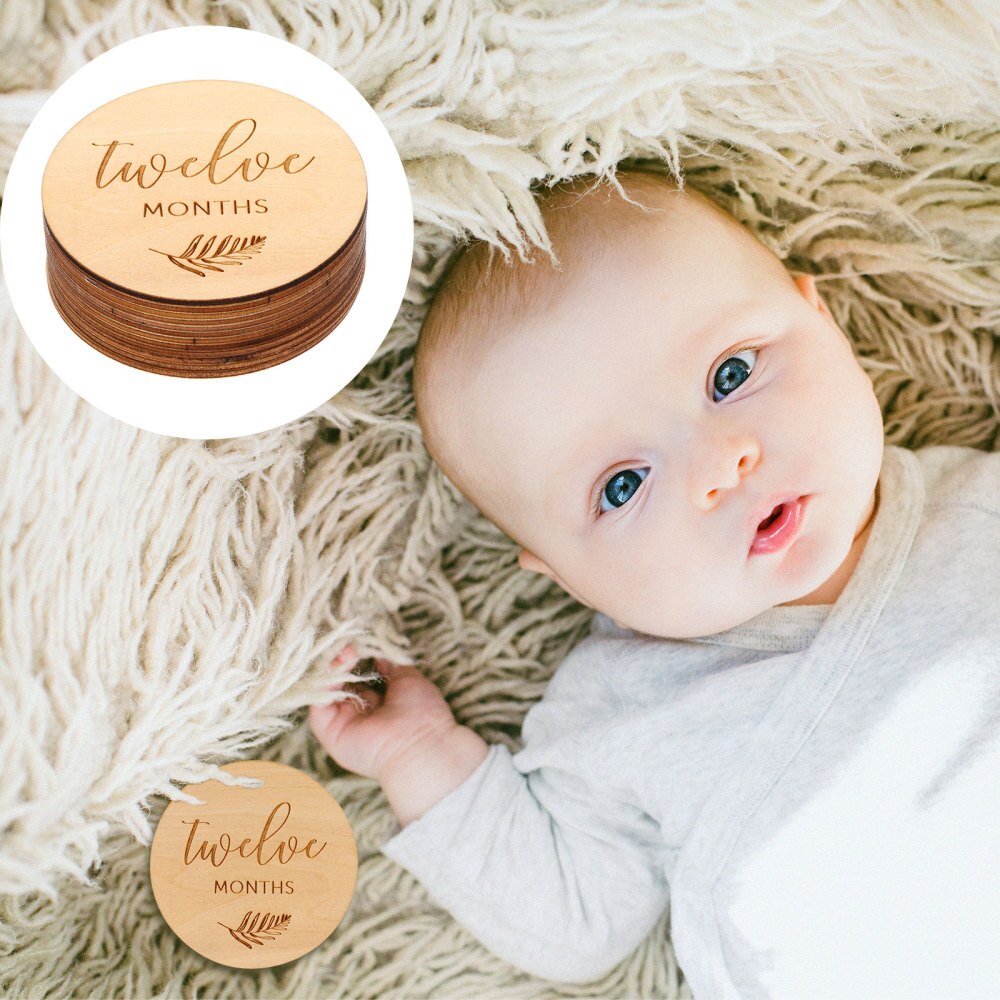 12Pcs Neugeborene Baby Infant Monatliche Milestone Doppelseitige Holz Discs Karten