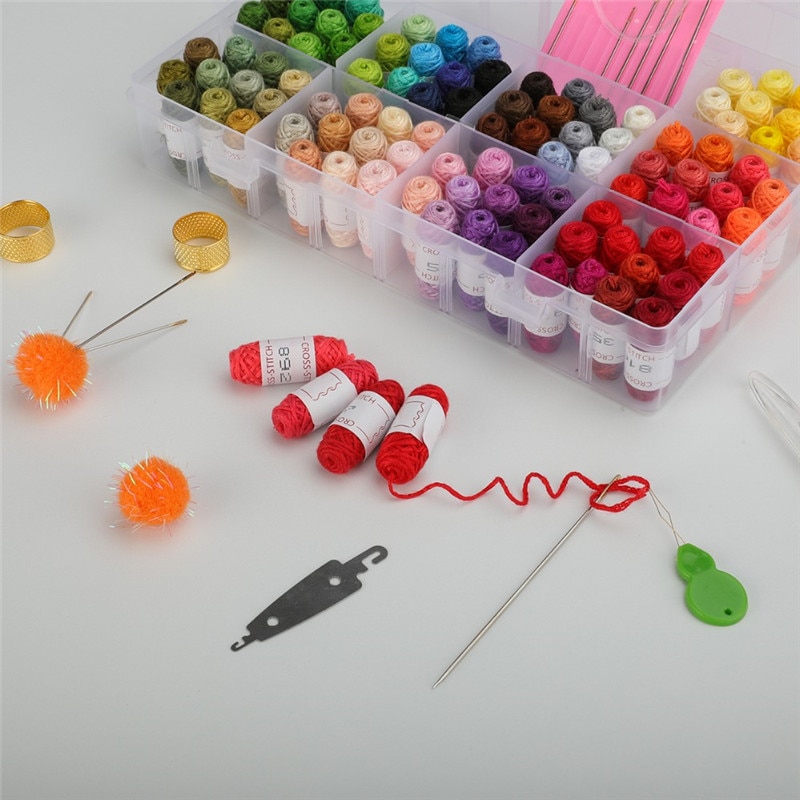 Kit de fils à coudre 100 couleurs | Broderie, point de croix, Mini groupe de lignes avec embout, aiguilles à coudre, ciseaux, Kit de couture avec boîte