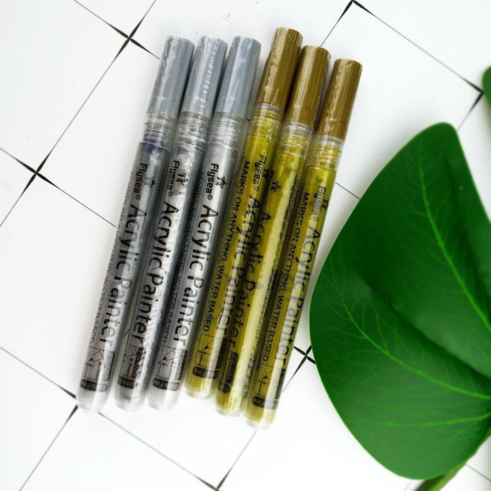 Acrylverfpennen 30 geassorteerde markeringen set 0,7 mm extra
