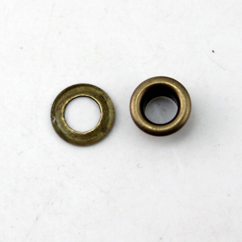 2000sets 4.5MM*8mm*4.5mm Size deviation copper black nickel blow hole garment accessories metal eyelet: Antique Brass