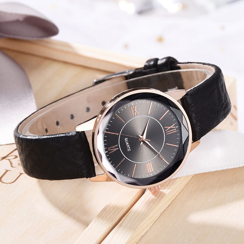 Vintage Quartz Horloge Romeinse Cijfers Wijzerplaat Met Pu Lederen Band NIN668