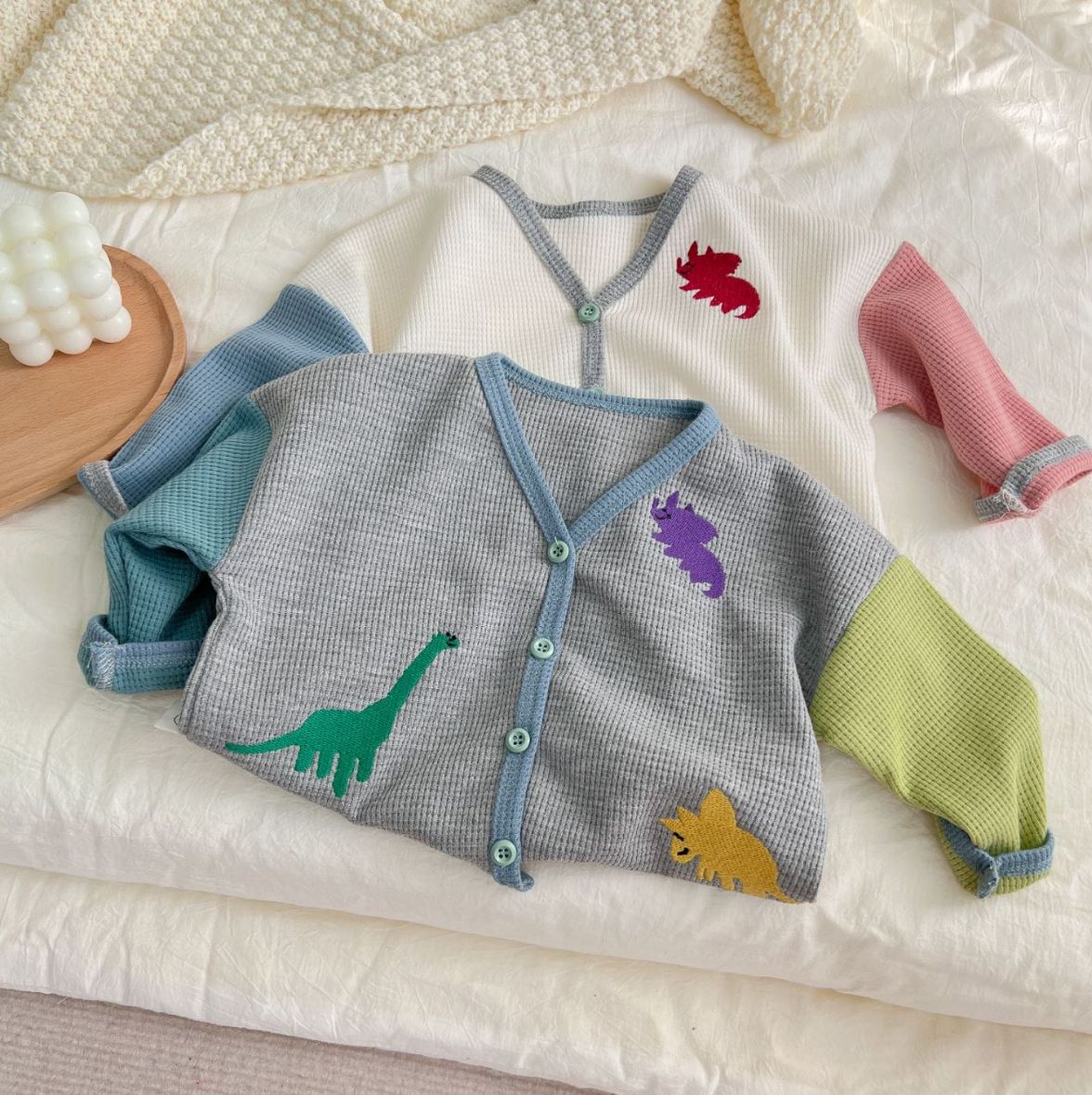 2022 Spring Baby Dinosaur Cardigan Print Cute Animal Print Boys Girls Knit Cardigan Single Breasted Long Sleeve Jacket Coat