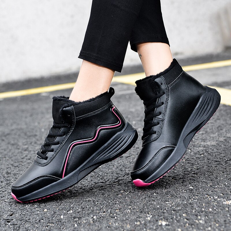 Winter Women's Shoes Plus Velvet Mid-cut Non-slip Walking Shoes Outdoor Trend Women Causal Sneakers All-match