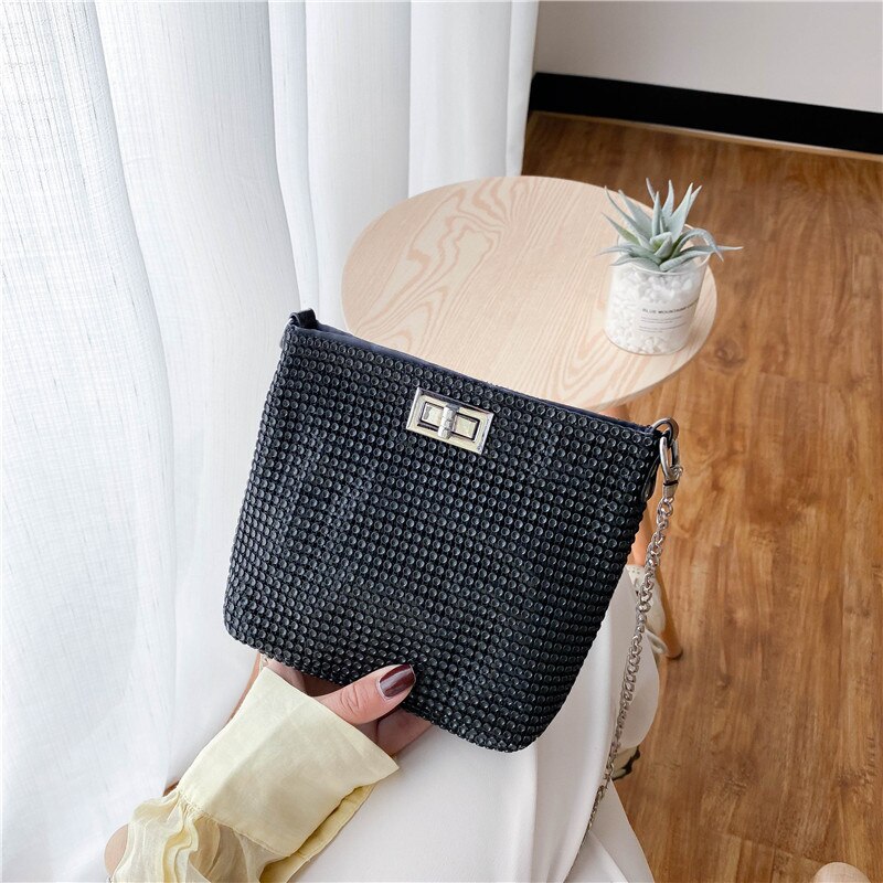 Diamanten Crossbody-tasche Für Frauen Neue PU Leder Elegante Schulter Taschen Kette Sommer Dame Eimer Umhängetasche: WK-7682-schwarz