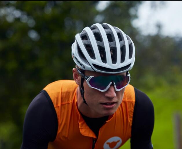 lightweight Men's cycling vest windproof gilet all season need one easy to carry orange and black color