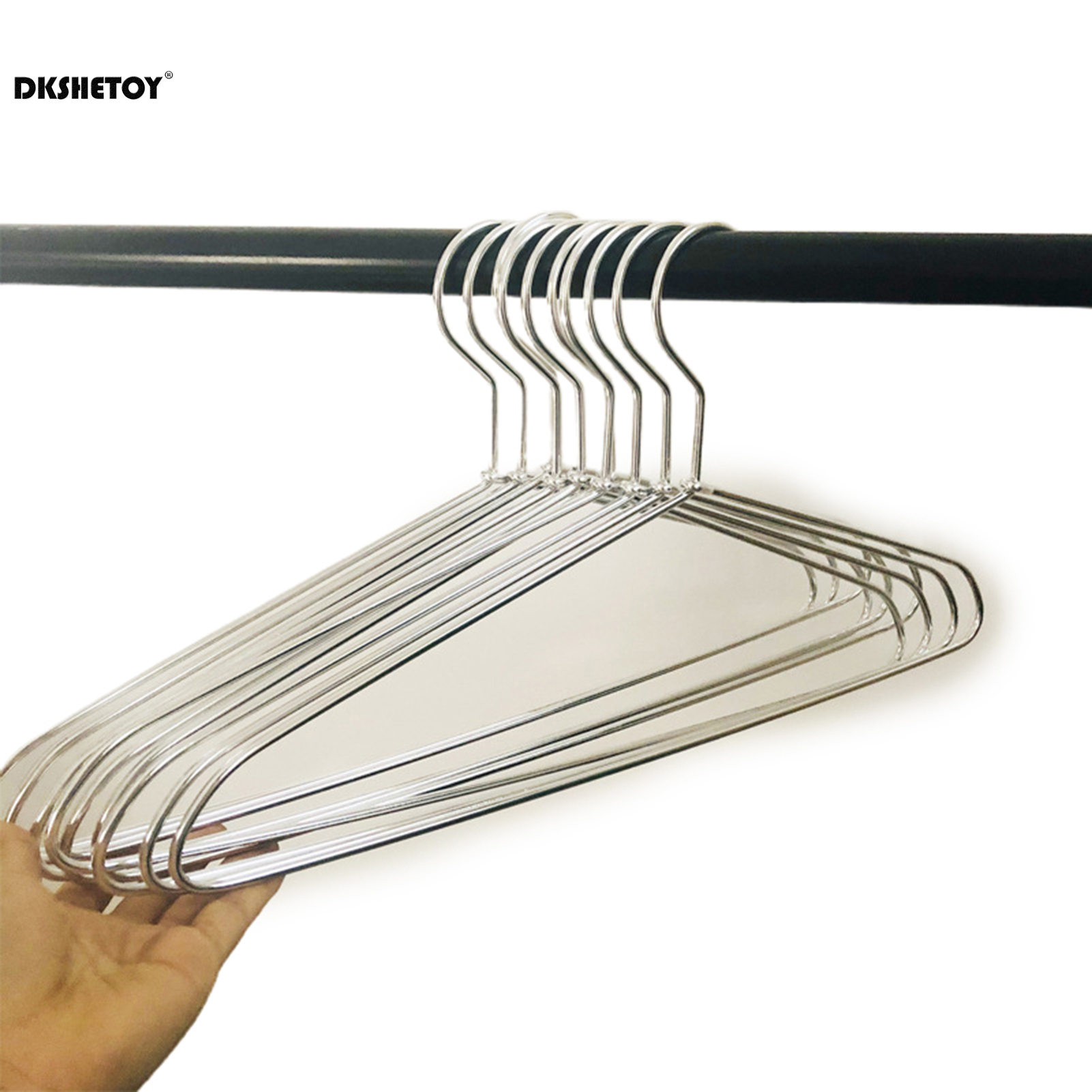 Delicate Metal Clothes Hangers Silver Gold Lightweight Sturdy Clothing Coat Hanger for Hanging Shirts T-Shirts Blouses: light green