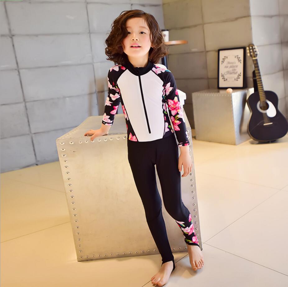 Korean style surf wetsuit for kids floral printed girls boys rashguard diving suit on beach swimming wear: 1 / M