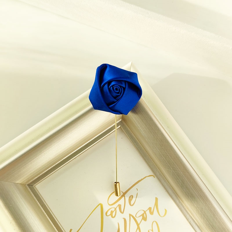 Alfileres Boutonniere para novio para hombre, ramillete de boda, broche para mujer, flores, rosas, ojal de seda para padrino de boda, accesorios para traje de matrimonio, graduación A: Azul