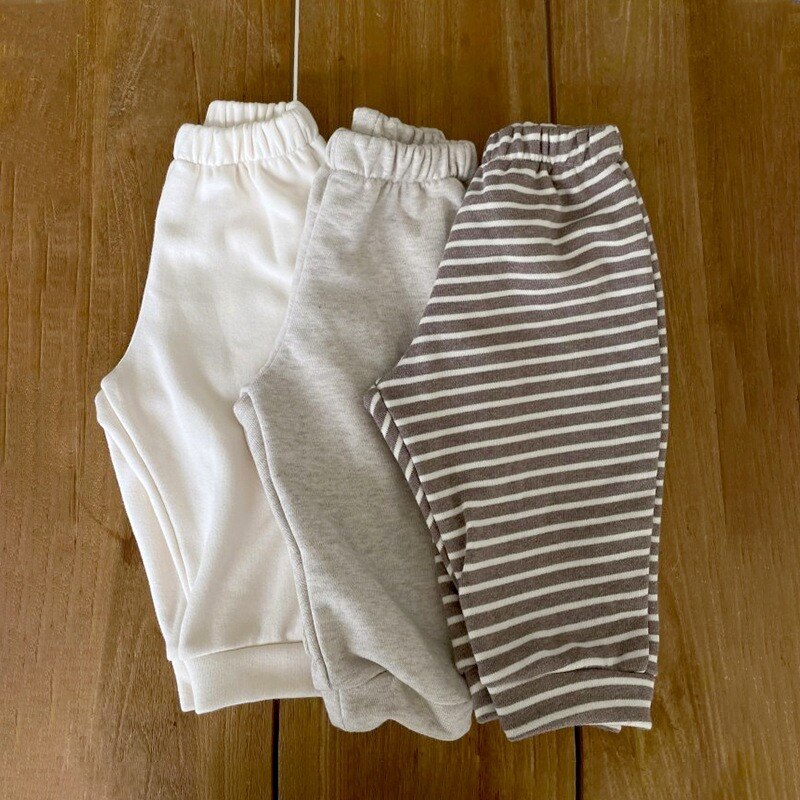 Pantaloni da bambino addensati inverno caldo Plus pantaloni di velluto ragazze 2021 inverno nuovi pantaloni per bambini pantaloni sportivi per bambini vestiti per bambini coreani