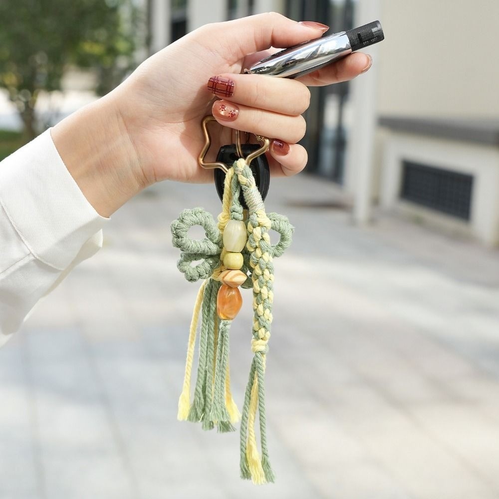 Chaveiro Artesanal de Moda, Estilo Campestre, Trançado com Borla e Flor, Pingente para Bolsa de Presente e Chaves de Carro