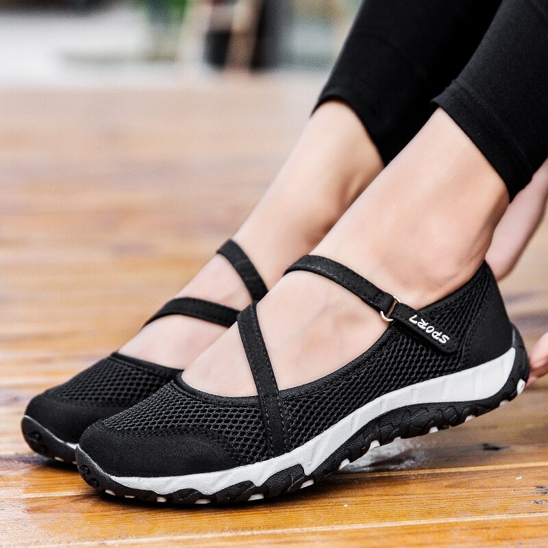 Zomer Schoenen Vrouwen Sneakers Ademend Mesh Sneakers Antislip Rubber Schoenen Moeder Flats Vrouwen Casual Sneakers Vrouwelijke Loafers