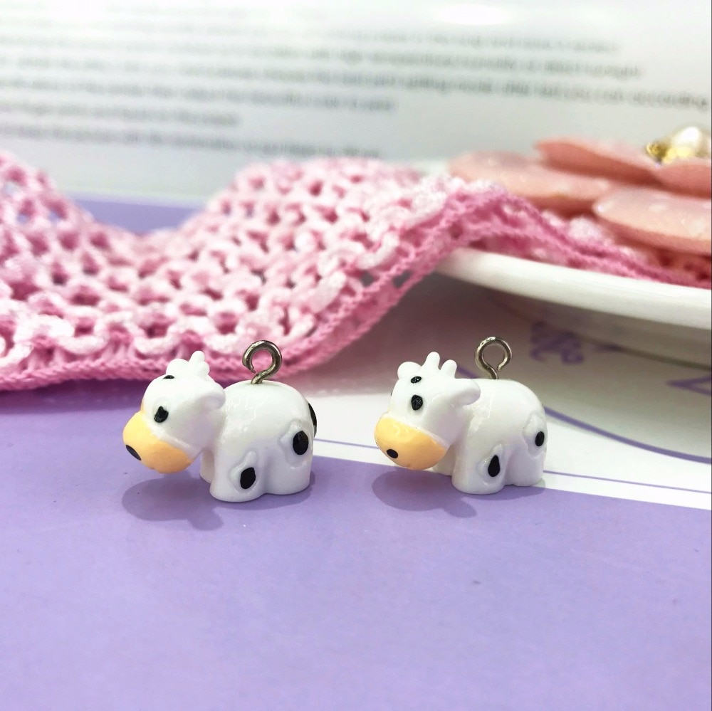 10pcs 14*12mm mini 3d resin Little cow charms Jewelry necklace earring pendant keychain charms for DIY decoration