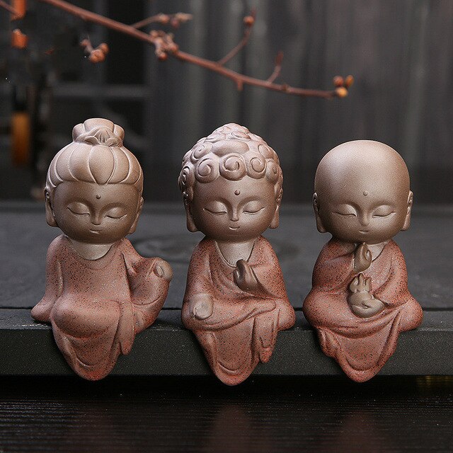 Pequeño Buda estatuas budista Tathagata bonito Buda arena cerámica té mascota accesorios budha ornamentos boutique: R123