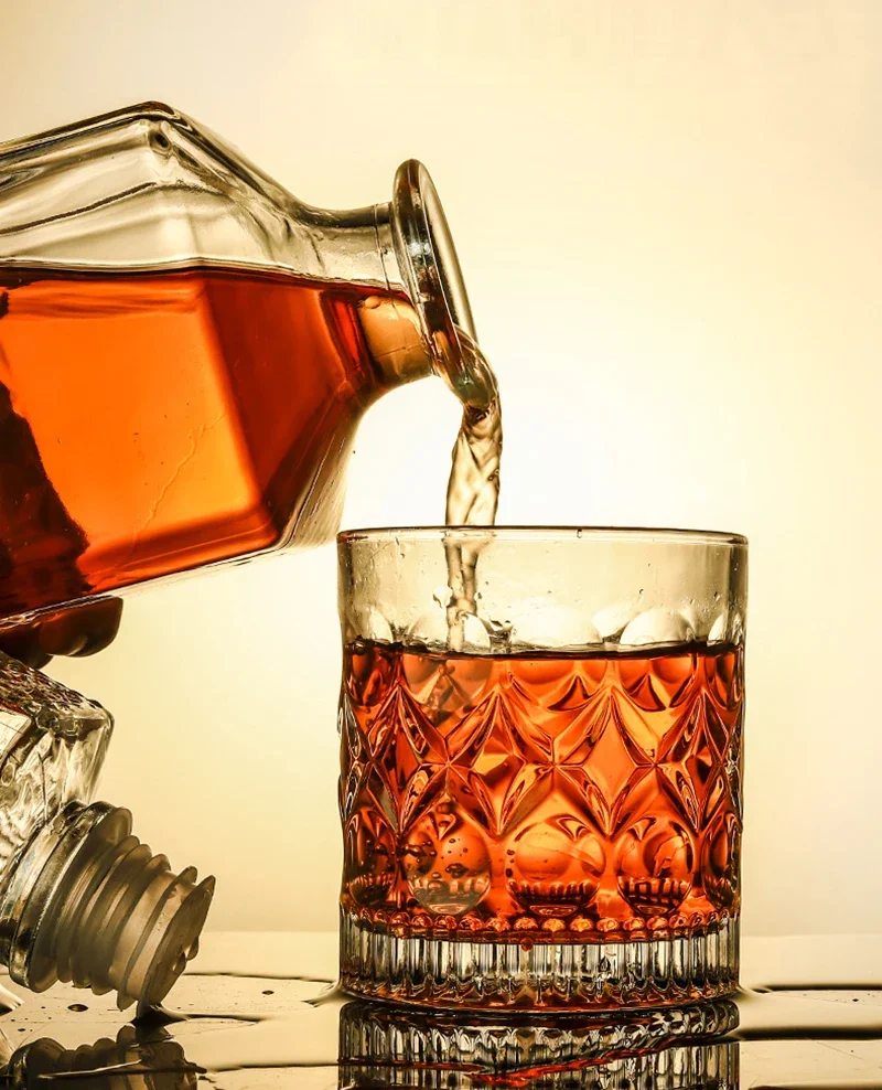 Decantadores de whisky de vidrio sin plomo para licor Scotch Bourbon, botella de copa de vino de 3 estilos, novedoso, 1000ml