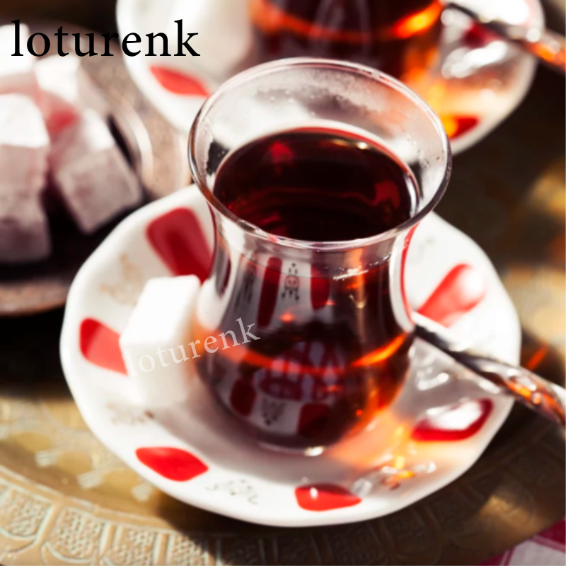 Turkse Folk Klassieke Tulp-vormige Theekopje