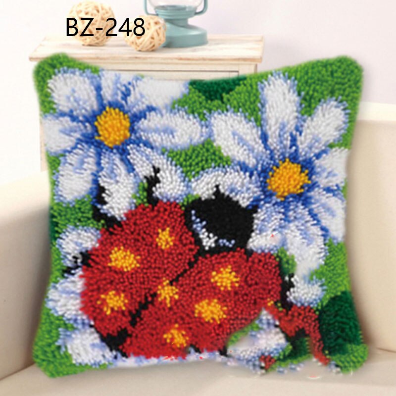 Latch Hook Animal Series 3D Segment Embroidery Pillow DIY Wool Latch Hook Kits Handcraft Carpet Embroidery Supplies: BZ-248 / 43x43cm