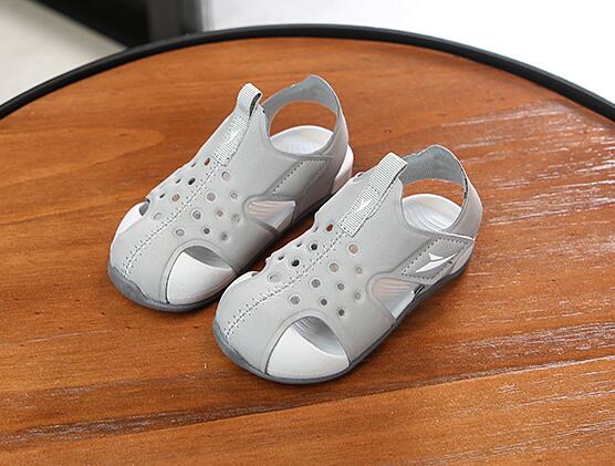 Hollow breathable boys loafers Summer Skid-proof Soft-soled Net cloth Children Shoes: Gray / 7