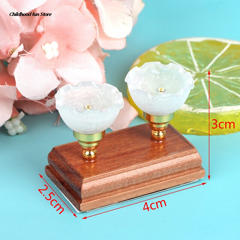 1:12 puppenhaus Retro Europäischen Stil Mini LED Lampe Doppel-kopf Blume Decke Licht Lampe Wand Licht Zimmer Im Freien Dekor spielzeug: 10139