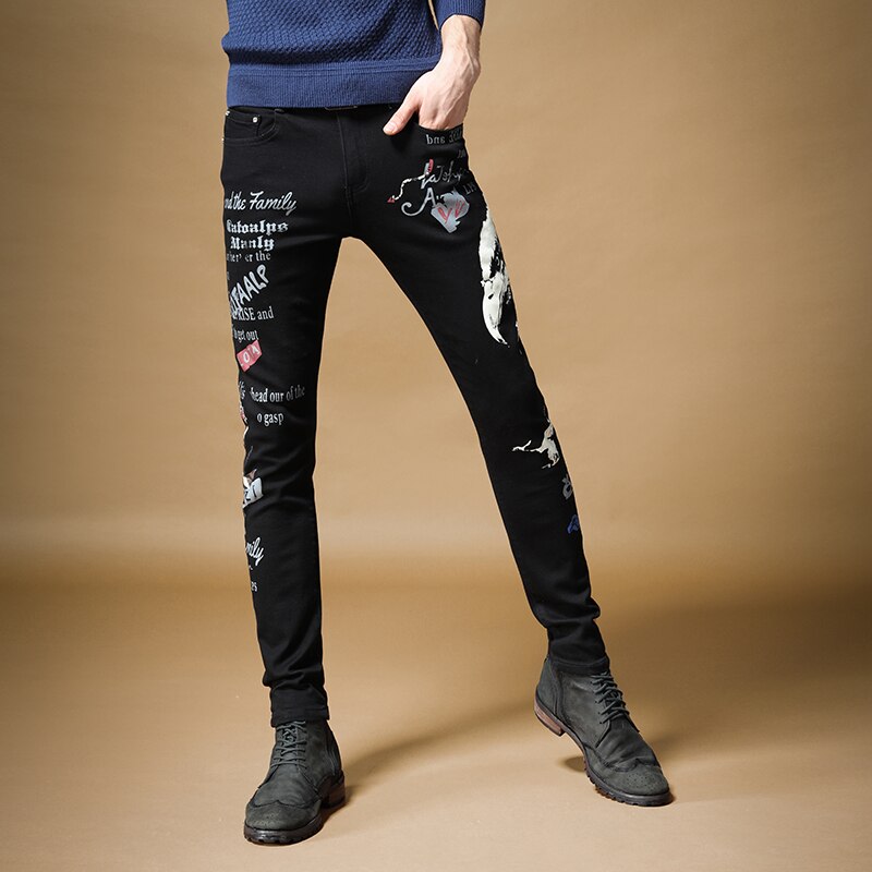 Mænds mandlige denim jeans slank brand street sort trend hip hop personlighed graffiti print sorte denim bukser