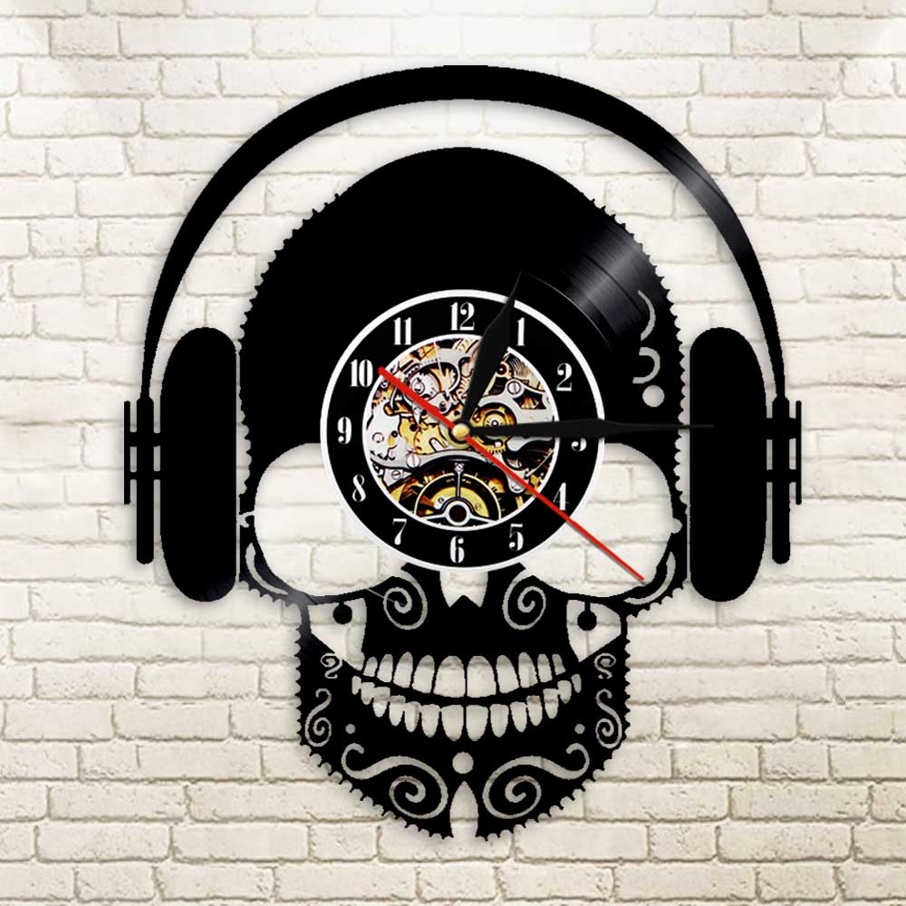 Skull Music Headphones DJ Wall Art Scary Skull Wearing Headphones Home Decor Musical Skull Vinyl Record Wall Clock Wall Watch