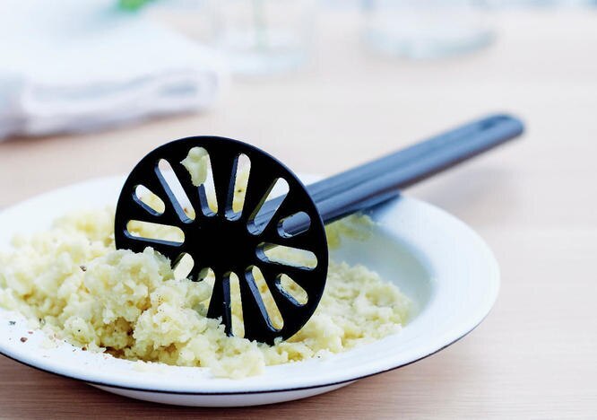 Tupperware Potato Masher, Griffhazır Mash Master Black Stamp Potato Masher