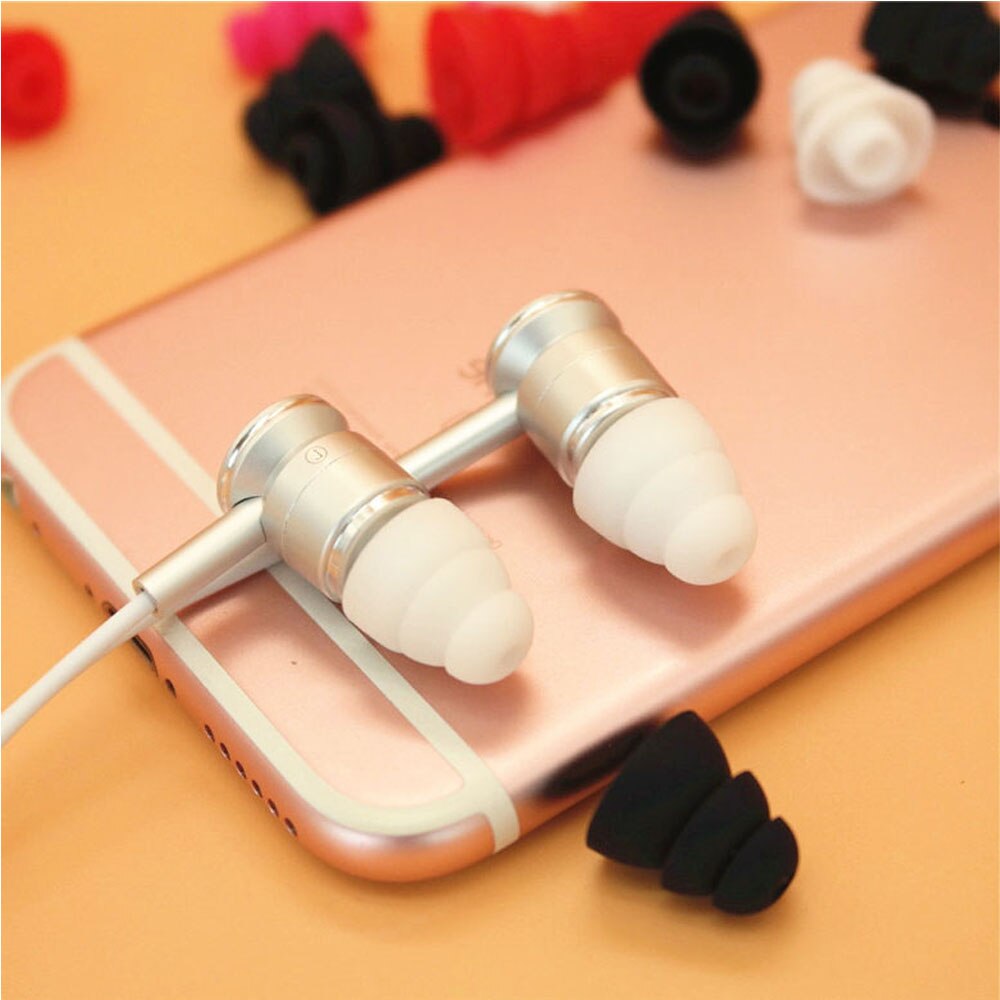 Generieke in-ear oordopjes siliconen oordopjes oordopjes tips cover 3.8mm triple flens vervangende hoofdtelefoon oordopjes tips oordopjes 6 stuks