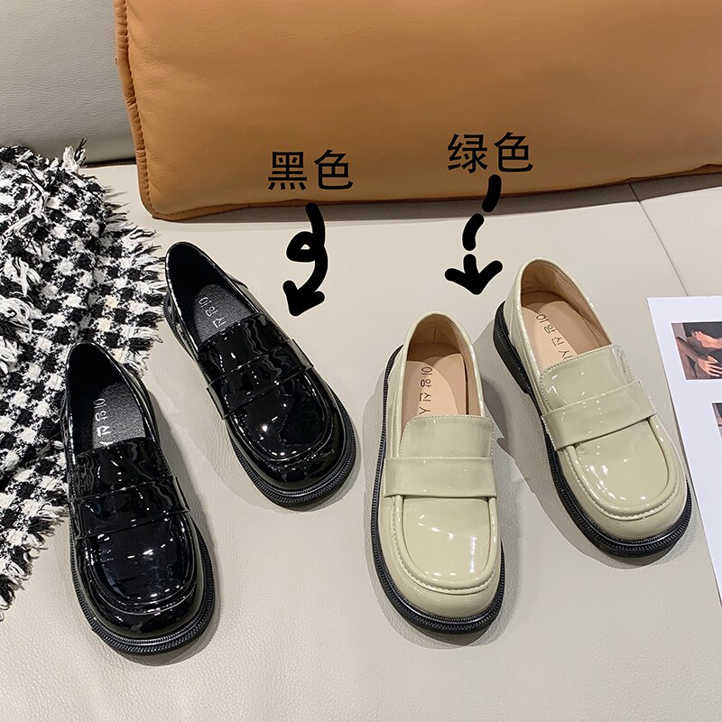 Chaussures Derby pour femmes, baskets noires plates, décontractées, Style britannique, mocassins avec fourrure à enfiler, peu profondes, automne