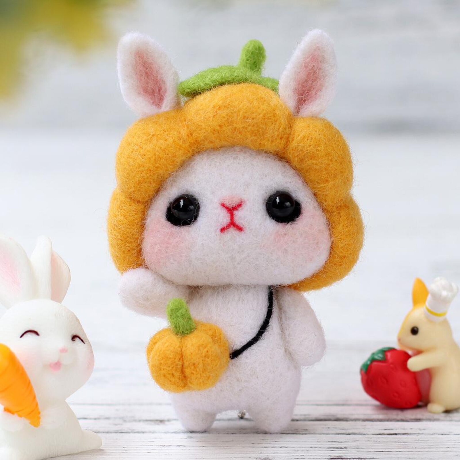 Animal Rabbit Wool Needle Felting Kit DIY Needlefelted Kit for Beginners Adults