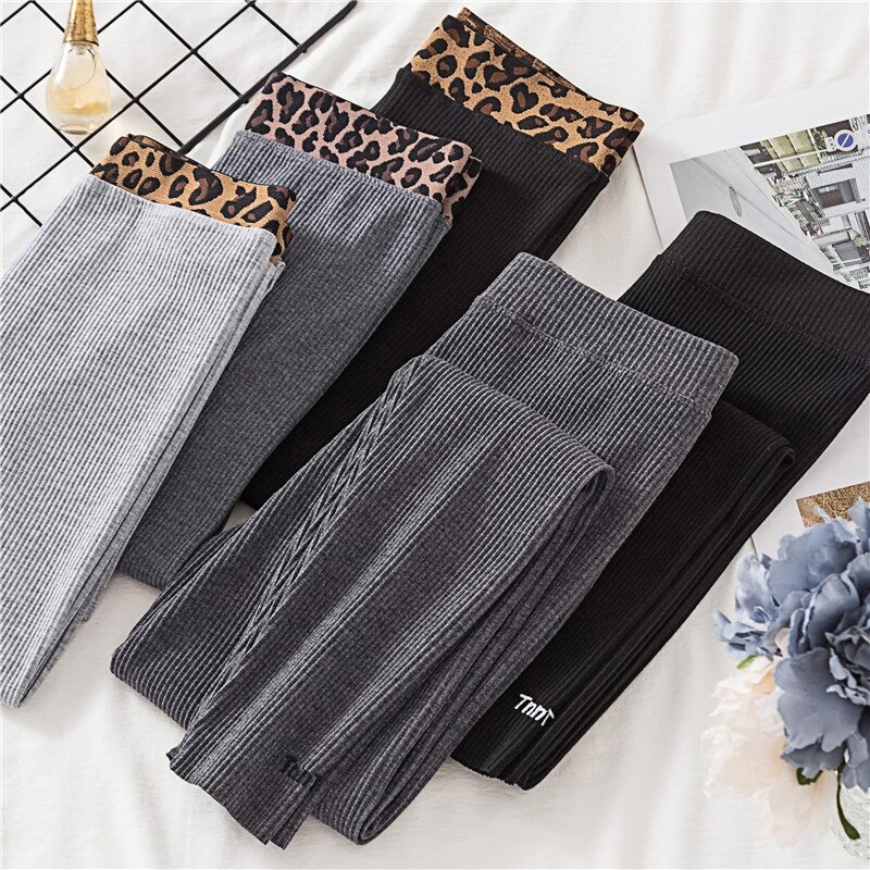 Gcarol kvinder bomuldsblandinger tråd lodret stribe legging leopard splejsede ankellængde bukser kan bæres udenfor