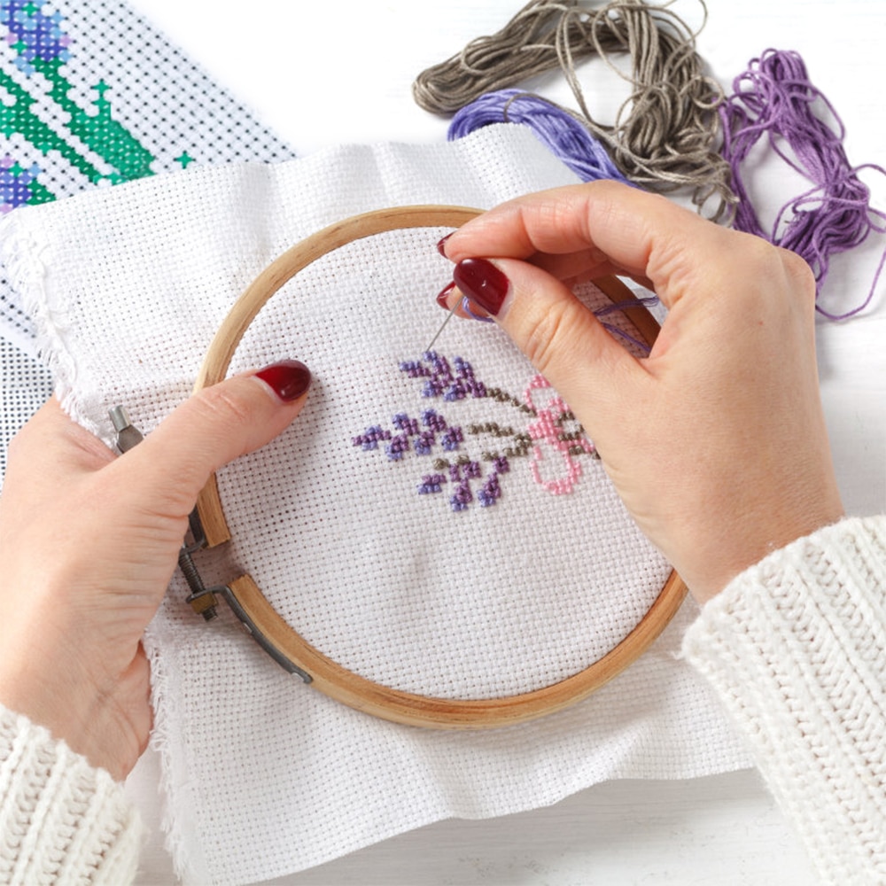 Embroidery Thread 100 Colors Skeins Sewing Cross Stitch Kits DIY Embroidery Needles Supplier for Beginners