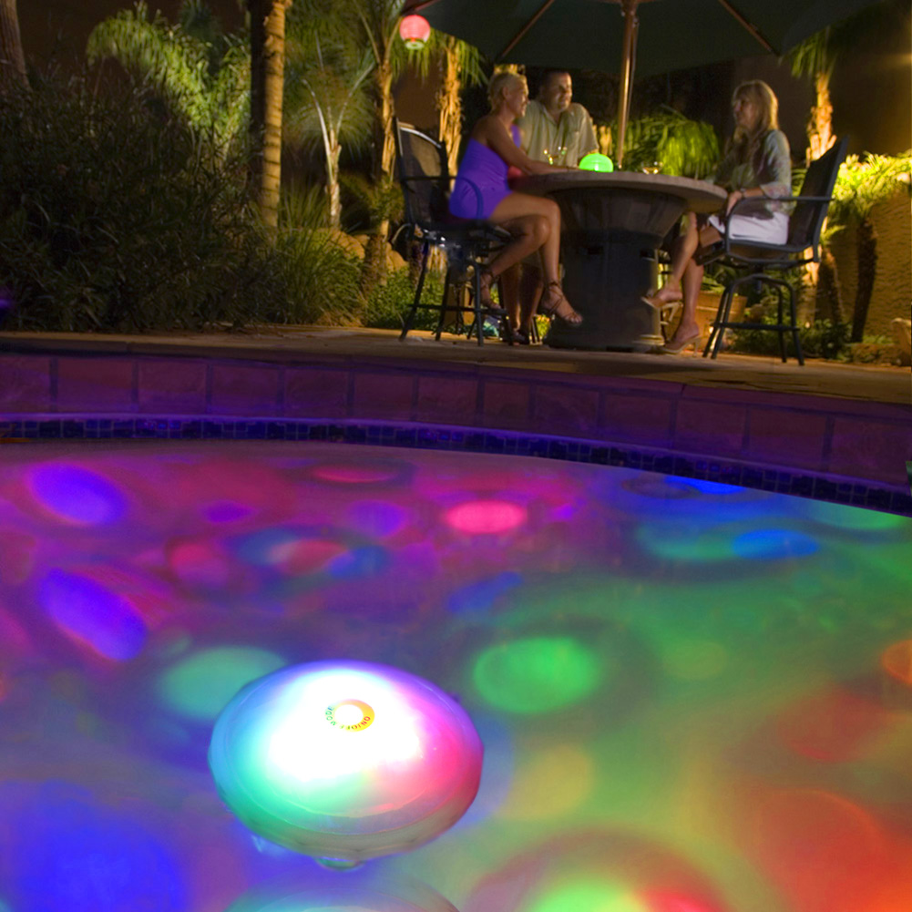 Lámpara LED de Disco sumergible RGB con luz flotante subacuática, 2/4/8 Uds., lámpara de baño para bebés y Spa para piscina y piscina, espectáculo de luces