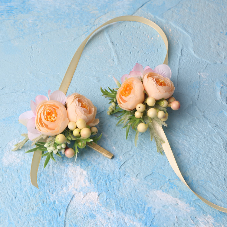 Skog älva bröllop blommor brudtärna handled blommor bästa man blomma tillbehör bröllop tillbehör  zr001: B-wrist-boutonnieres