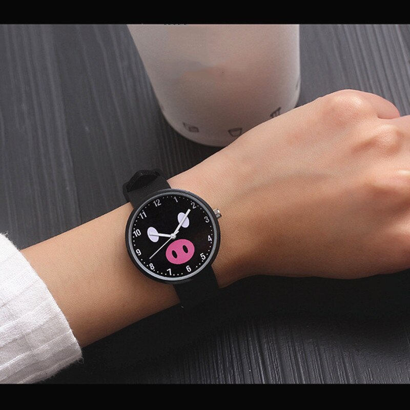 Women Quartz Watches Silicone Strap Jelly Wristwatch Waterproof Ladies Candy Color Simple Style Ultra-thin Round Clock: Black