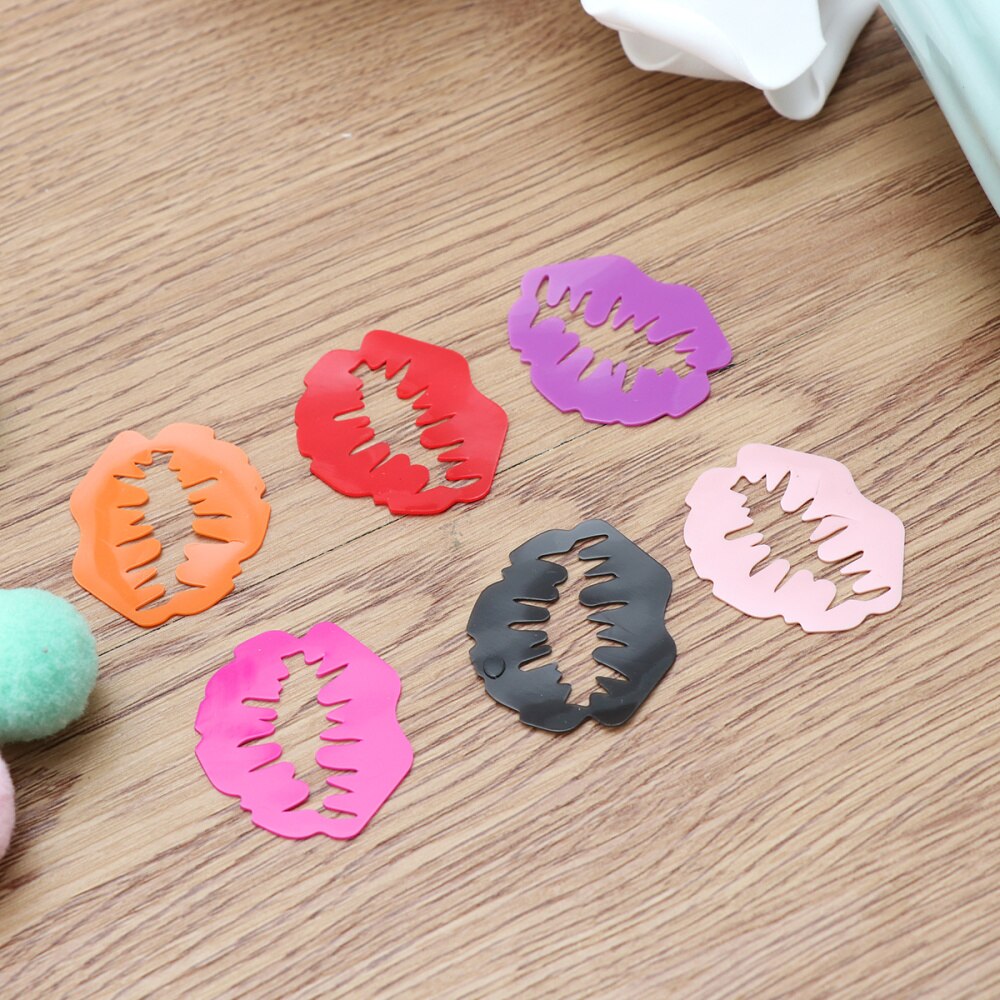 12 Pcs Glass Markers Suction Cup Lips Shape Cups Markers Glass Identification Markers for Party Banquet Wedding