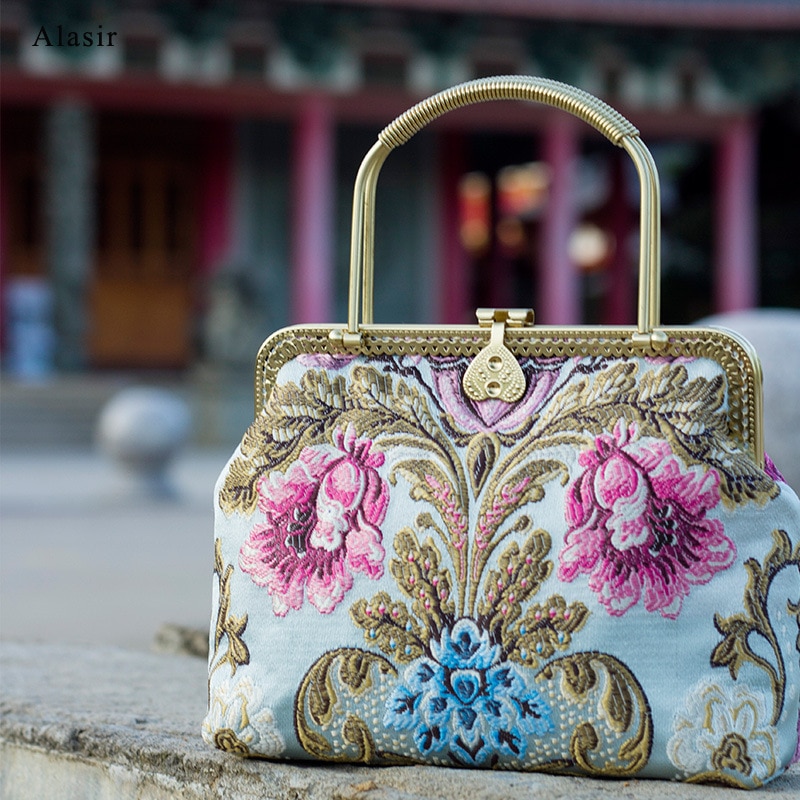 Alasir Style Vintage dames sac à main Cheongsam Style Antique femmes sac Style chinois brodé fleurs cadre sac